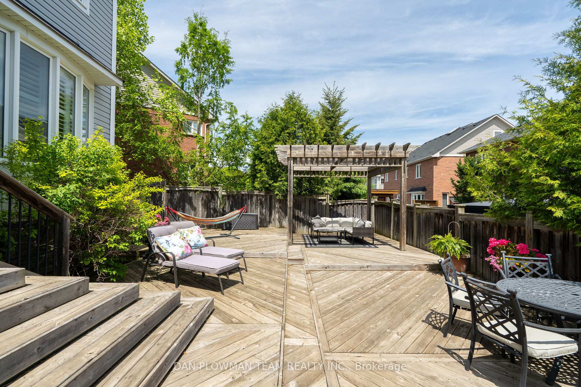 Photo 41 of 25 Strandmore Circle, Whitby, Brooklin — HOMEH