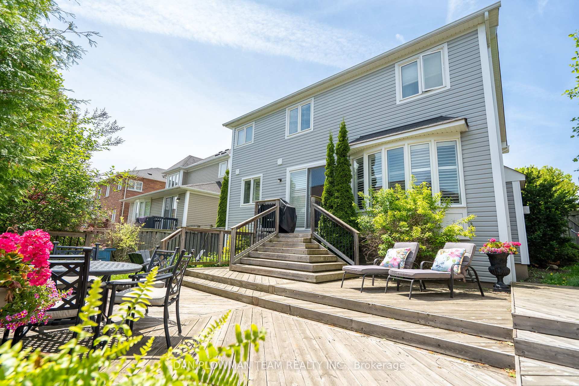 Photo 42 of 25 Strandmore Circle, Whitby, Brooklin — HOMEH