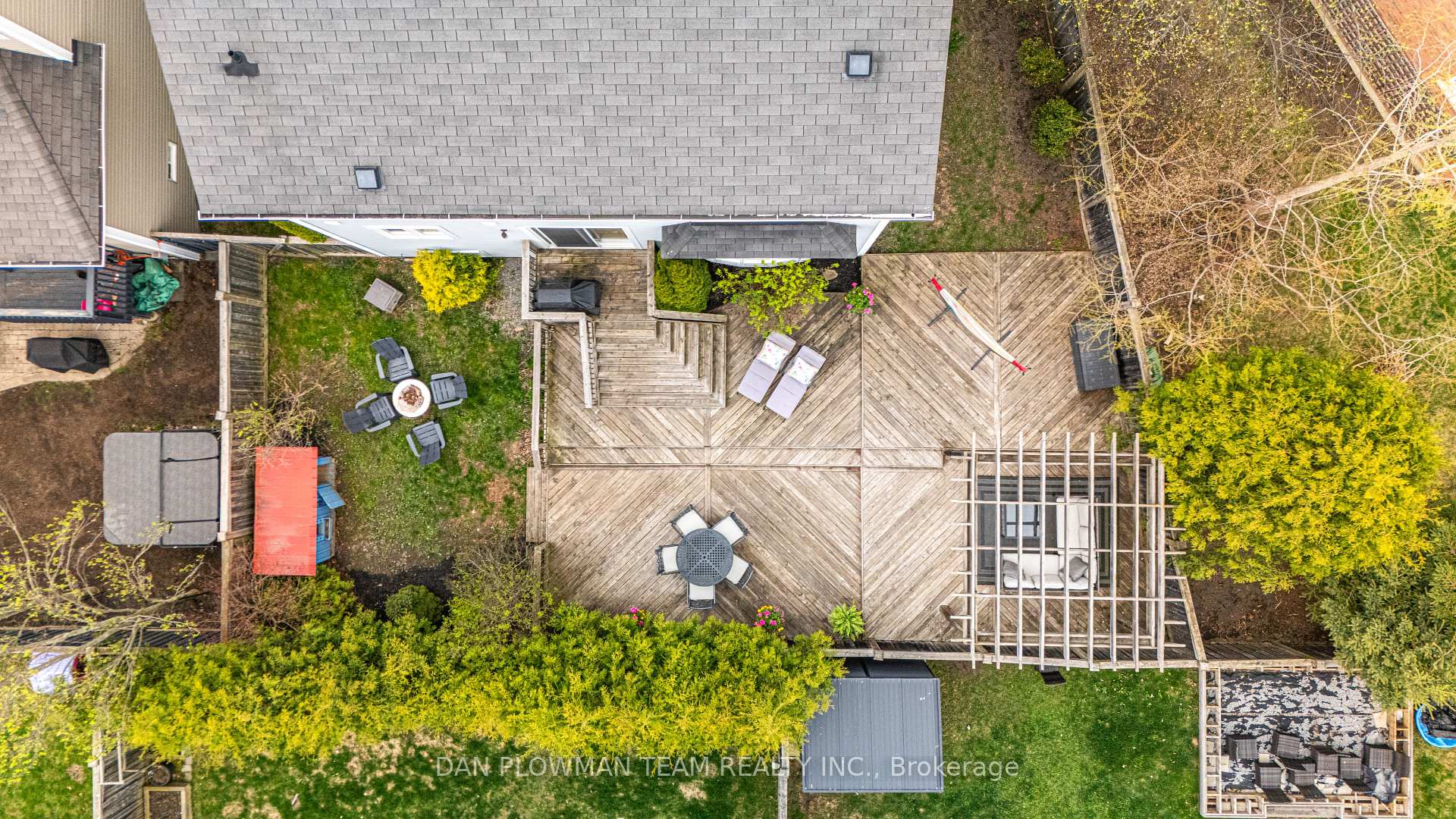 Photo 46 of 25 Strandmore Circle, Whitby, Brooklin — HOMEH