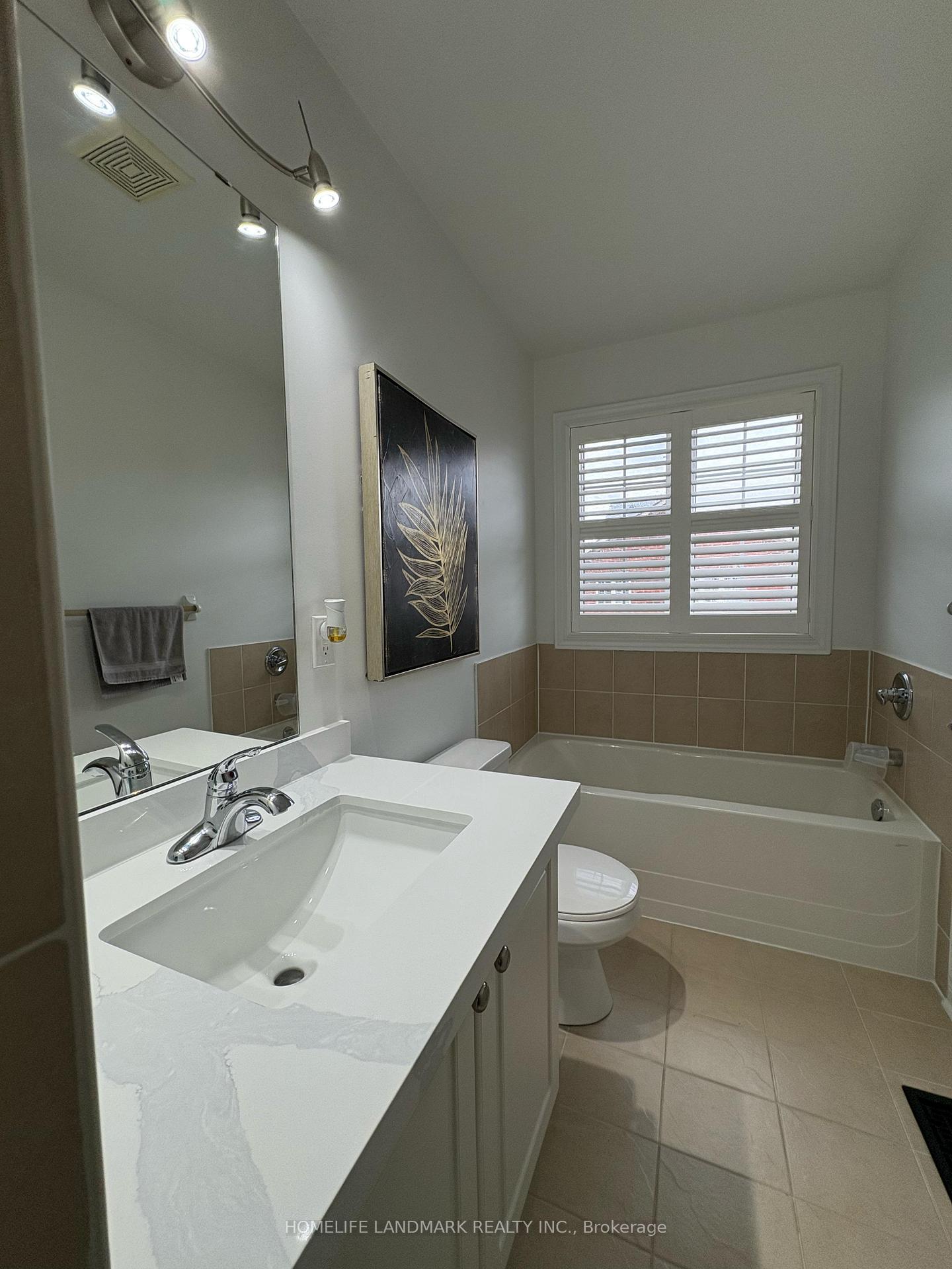 Photo 23 of 97 Arco Circle, Vaughan, Maple — HOMEH
