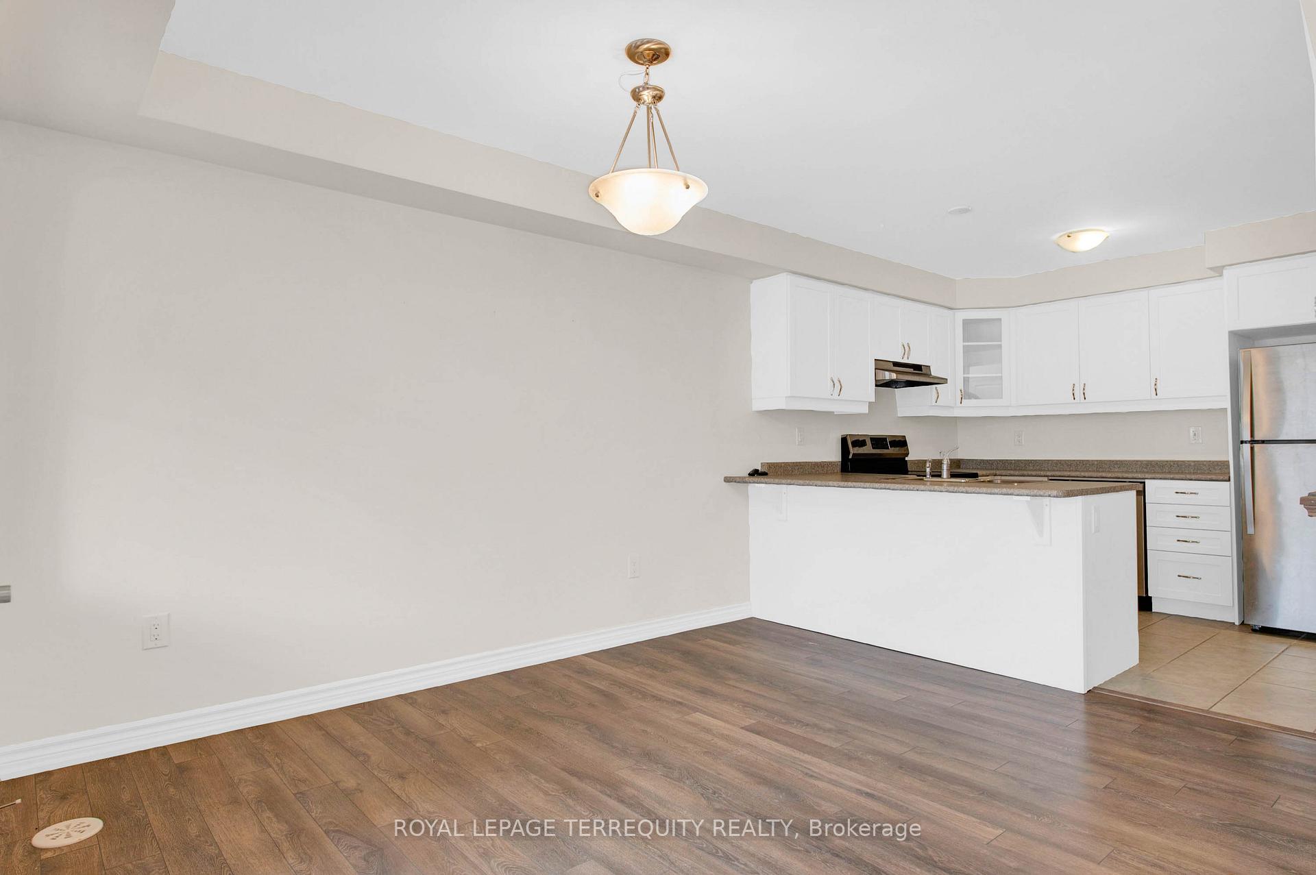 Photo 12 of 32 Goldeye Street, Whitby, Rural Whitby — HOMEH