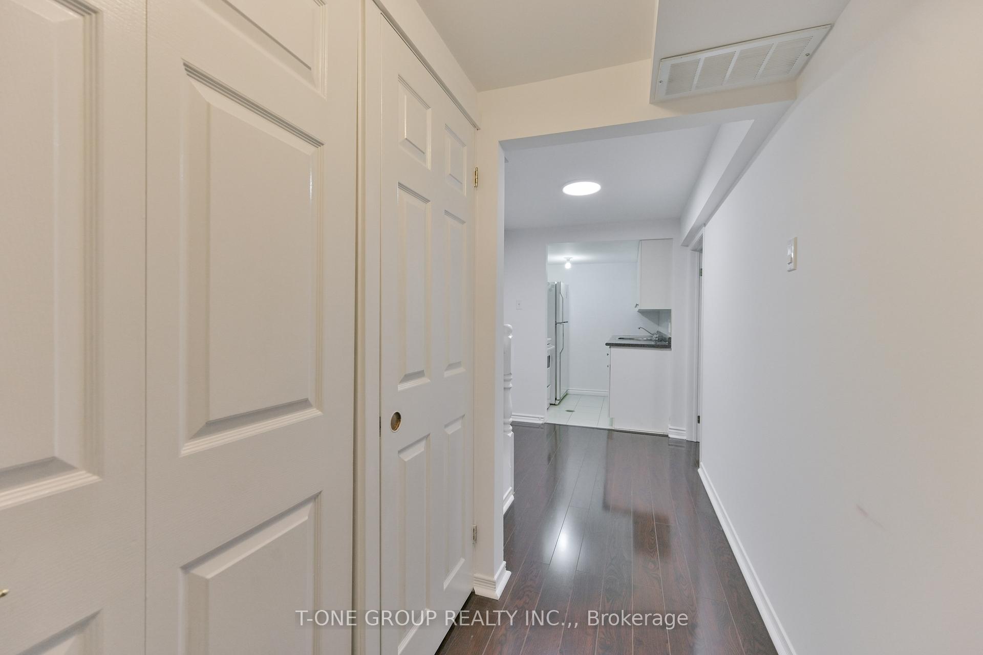 Photo 22 of 19 Pepperell Crescent, Markham, Milliken Mills West — HOMEH