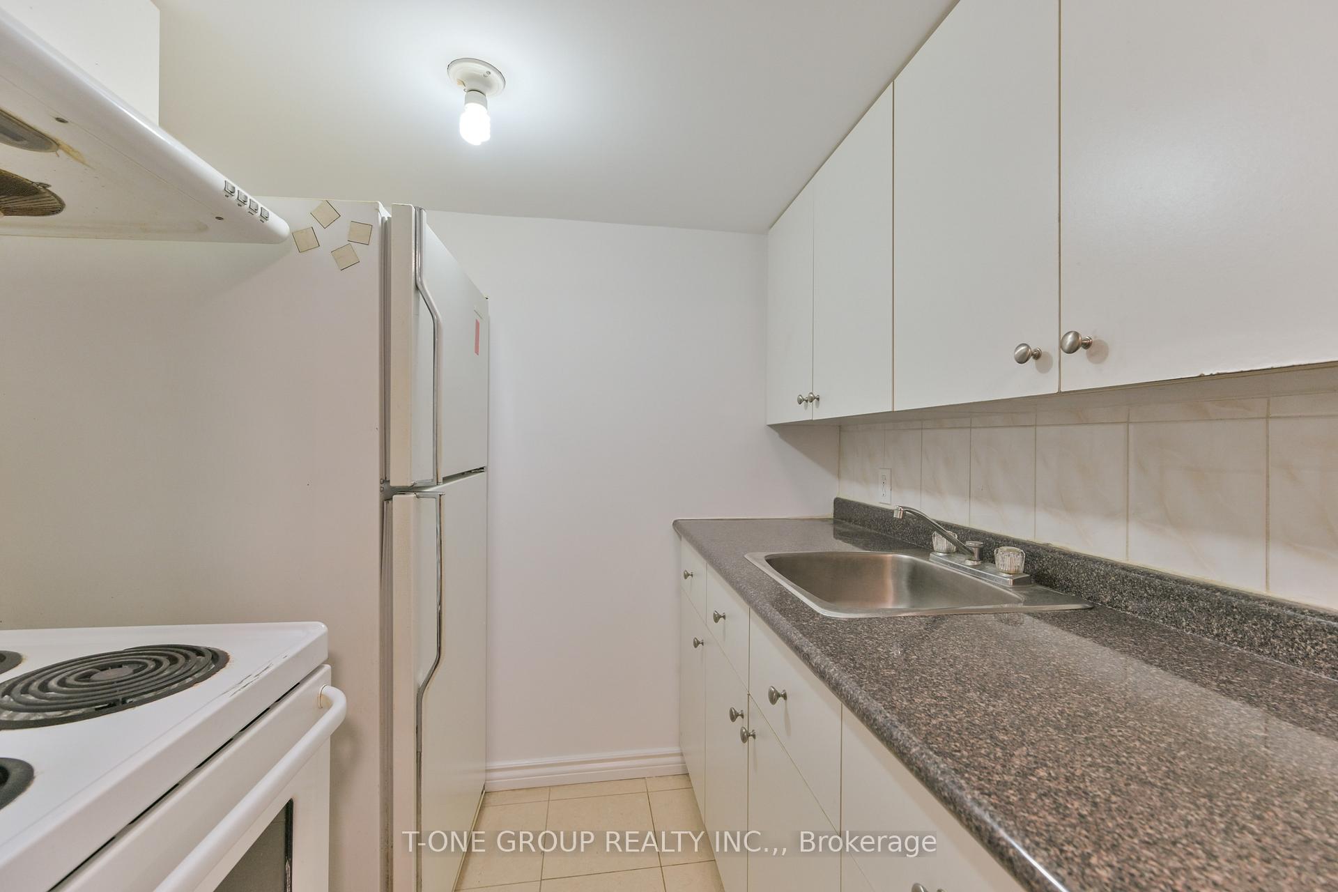 Photo 23 of 19 Pepperell Crescent, Markham, Milliken Mills West — HOMEH