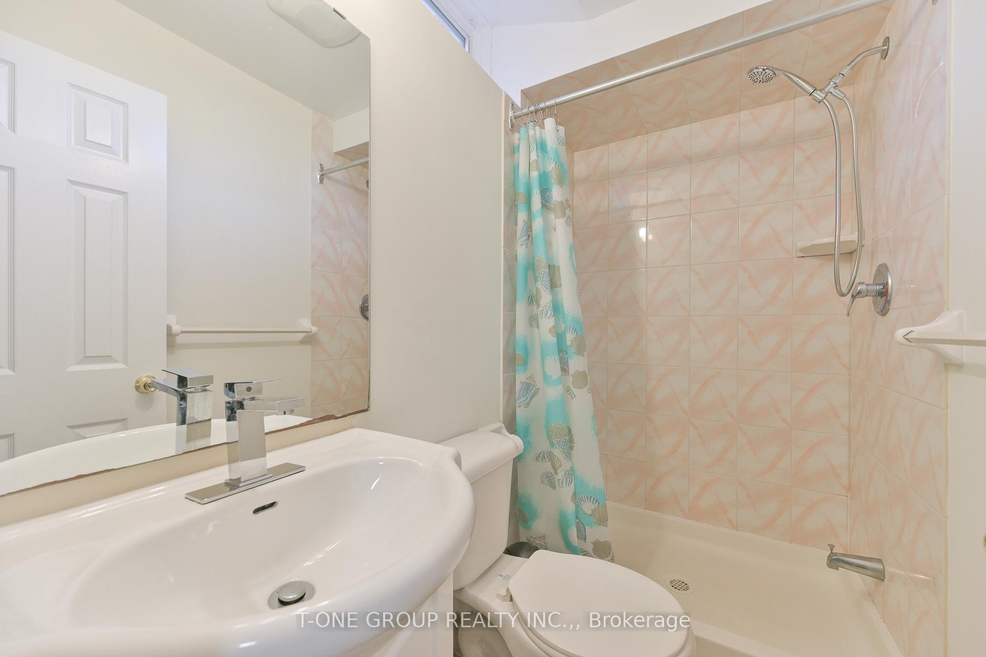 Photo 25 of 19 Pepperell Crescent, Markham, Milliken Mills West — HOMEH