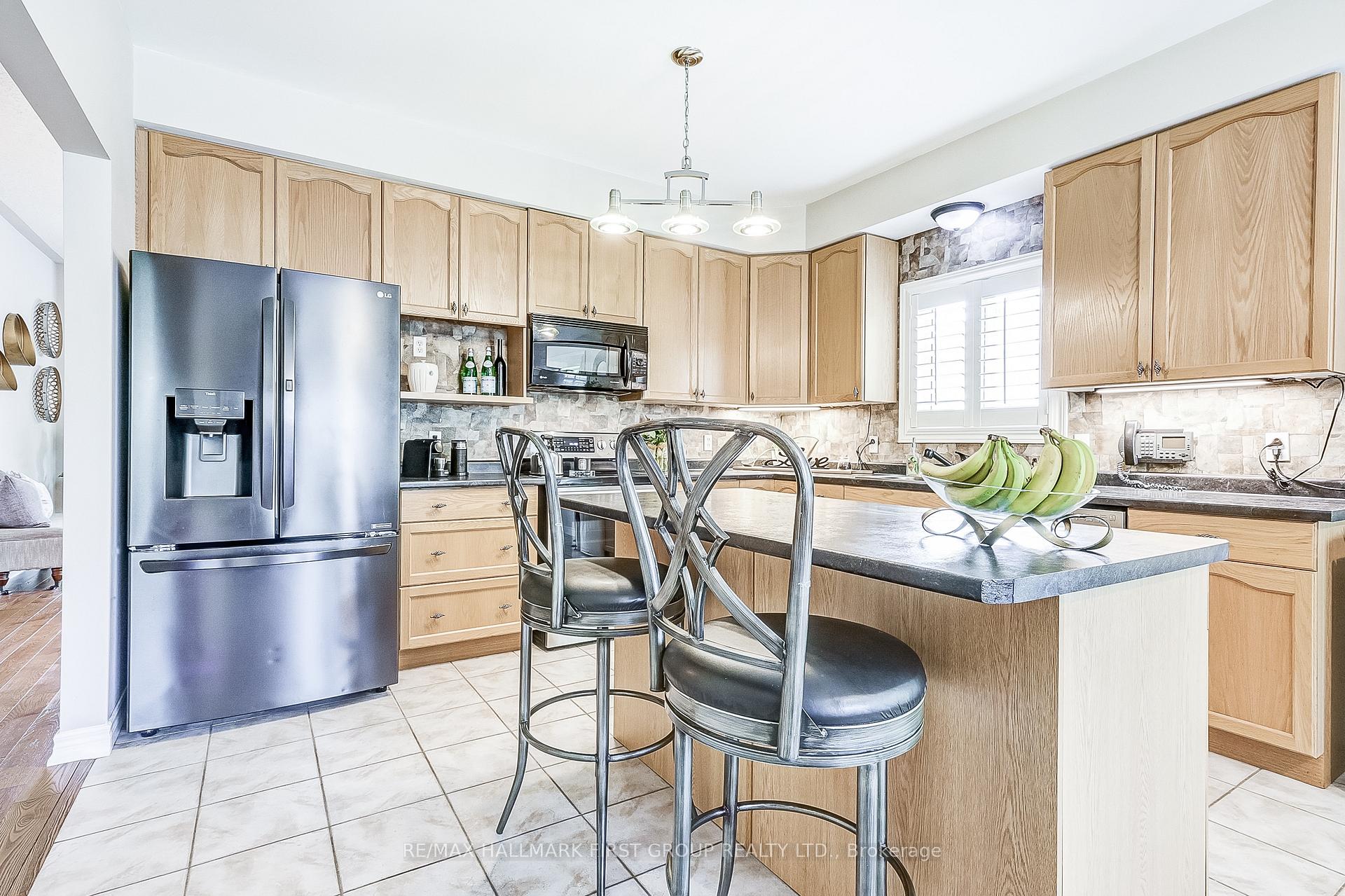 Photo 16 of 3507 Garrard Road, Whitby, Rolling Acres — HOMEH