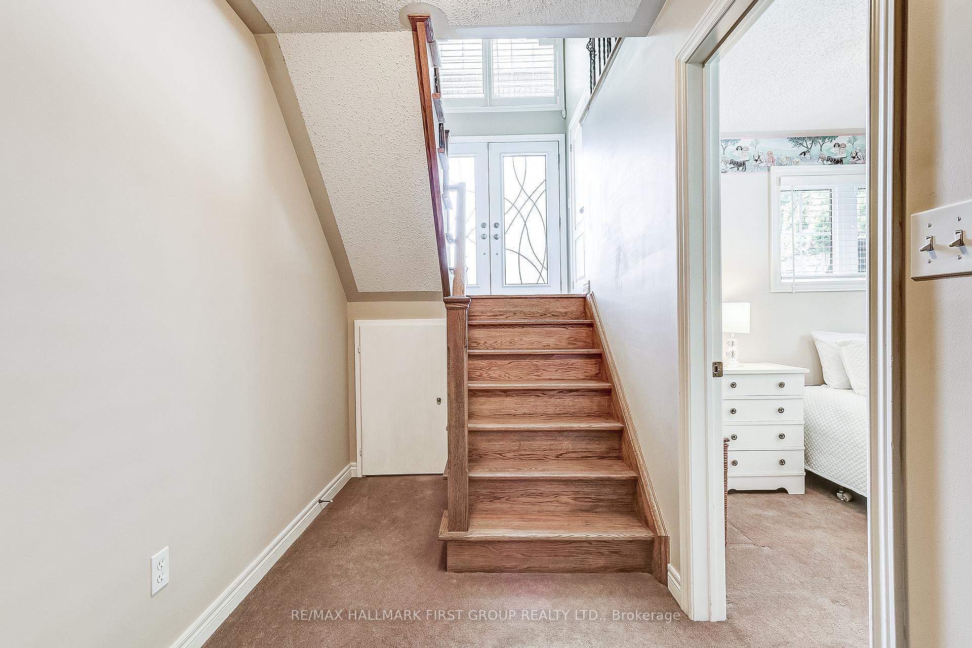 Photo 27 of 3507 Garrard Road, Whitby, Rolling Acres — HOMEH