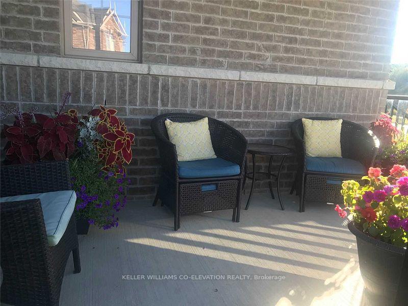 Photo 6 of 1 Dunedin Drive, Vaughan, Kleinburg — HOMEH