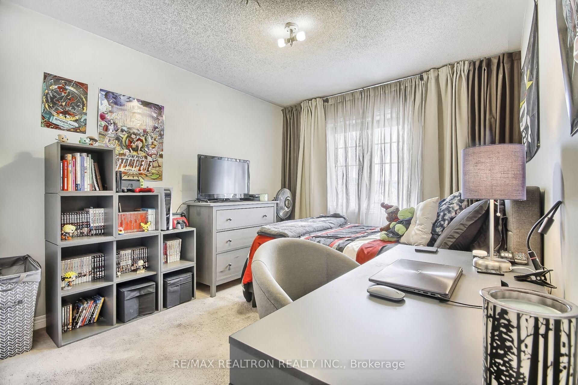 Photo 27 of 24 Westport Drive, Whitby, Pringle Creek — HOMEH
