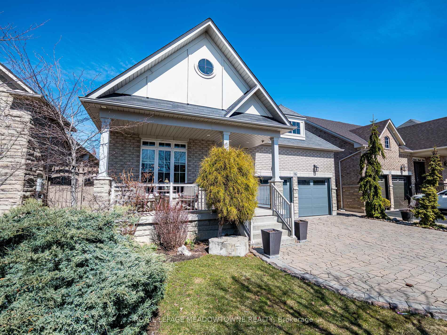 Photo 3 of 16 Isaiah Drive, Vaughan, Vellore Village — HOMEH