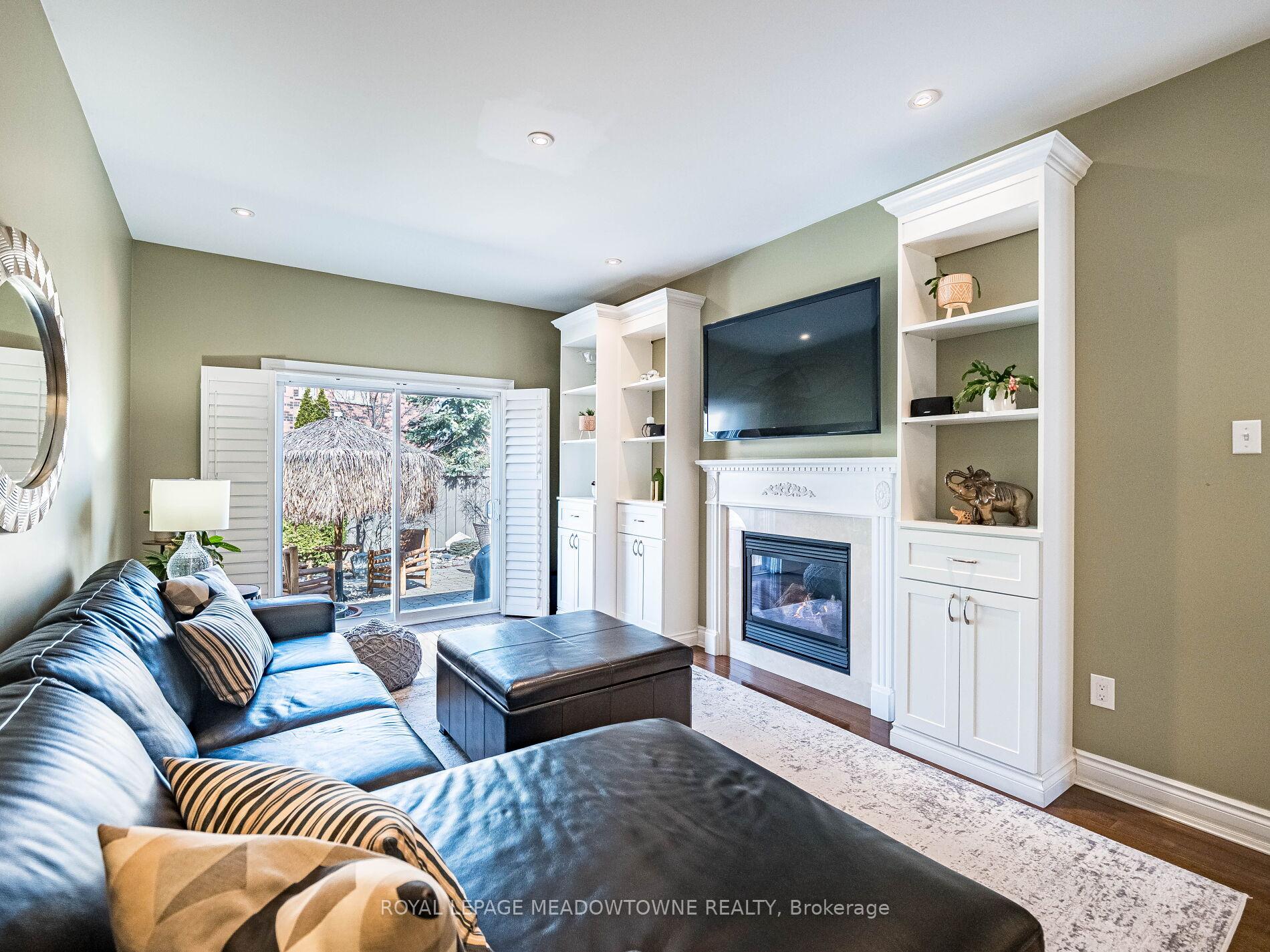 Photo 11 of 16 Isaiah Drive, Vaughan, Vellore Village — HOMEH
