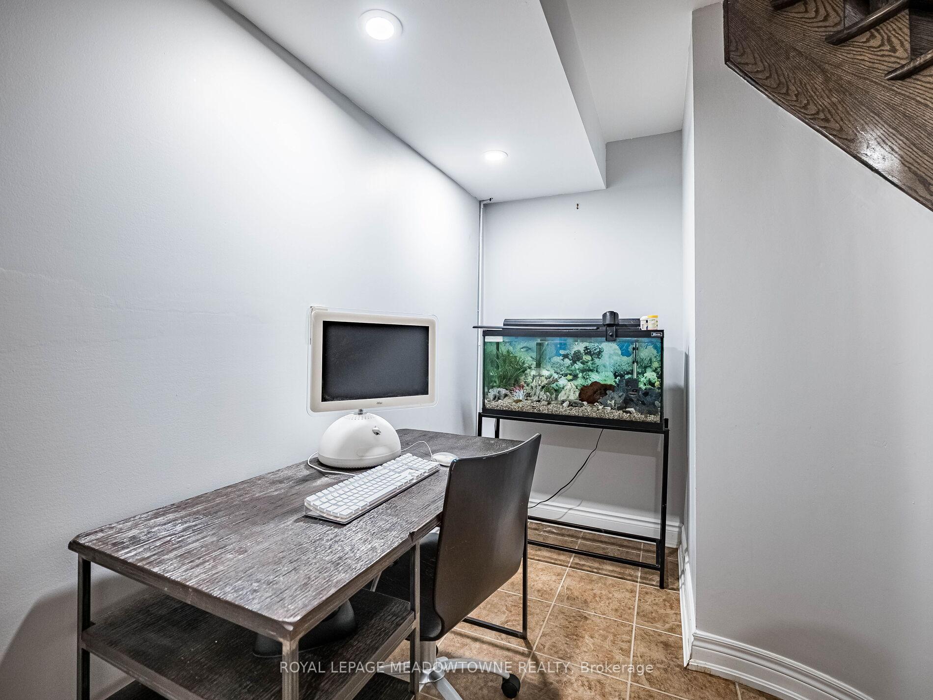 Photo 23 of 16 Isaiah Drive, Vaughan, Vellore Village — HOMEH