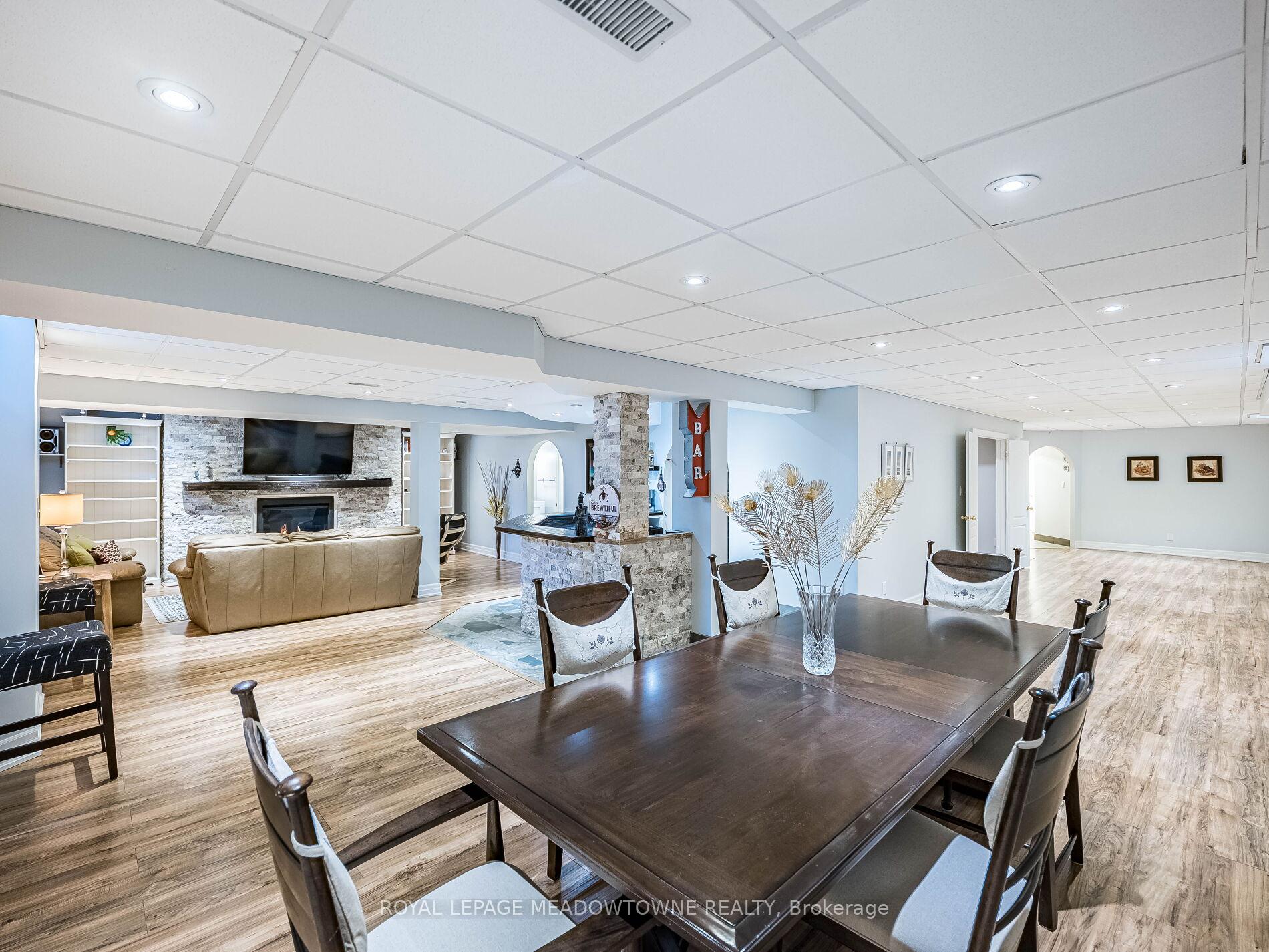 Photo 28 of 16 Isaiah Drive, Vaughan, Vellore Village — HOMEH