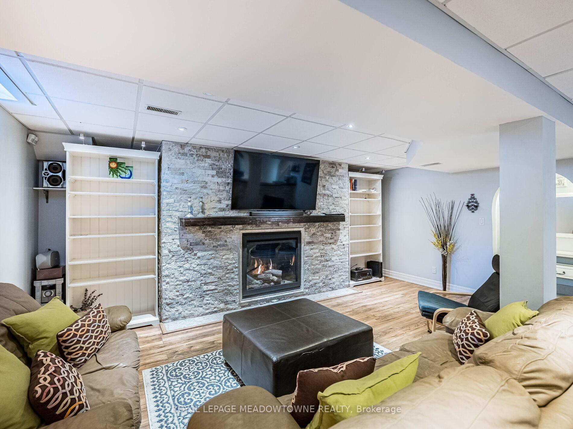 Photo 30 of 16 Isaiah Drive, Vaughan, Vellore Village — HOMEH