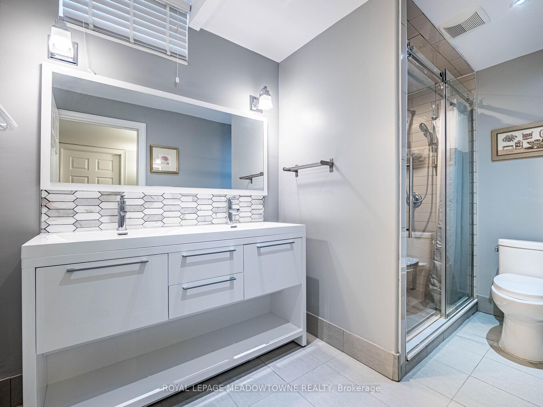 Photo 37 of 16 Isaiah Drive, Vaughan, Vellore Village — HOMEH