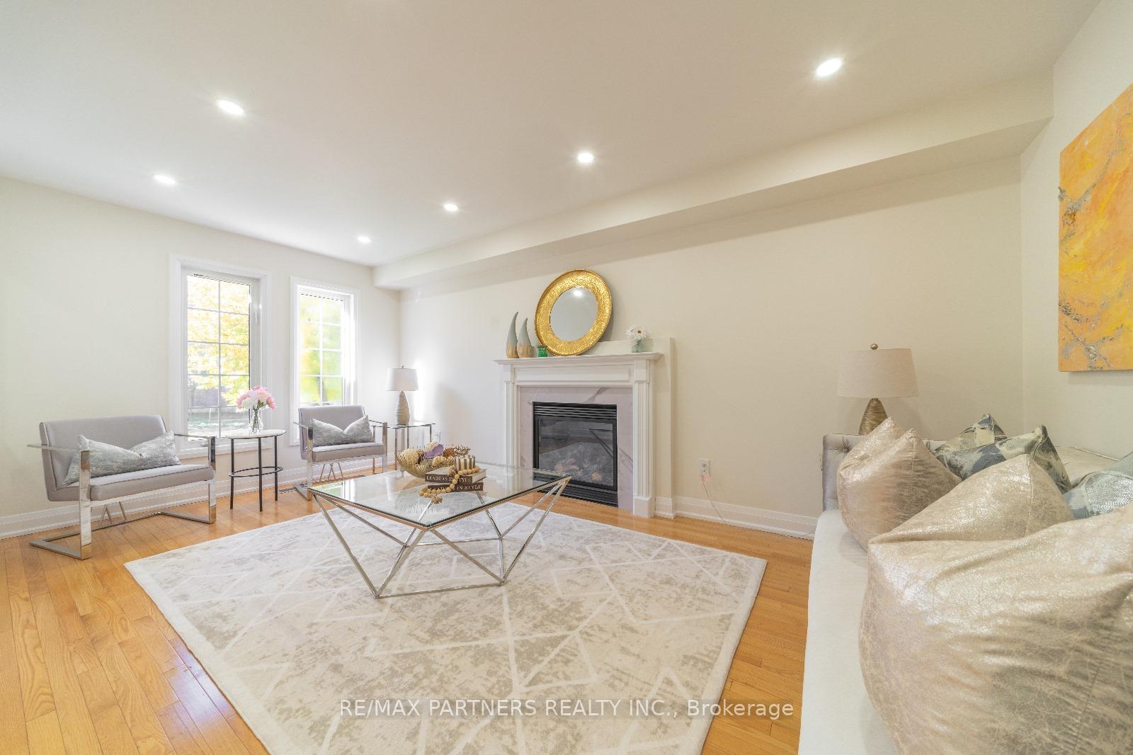 Photo 6 of 15 Capogna Street, Markham, Cornell — HOMEH