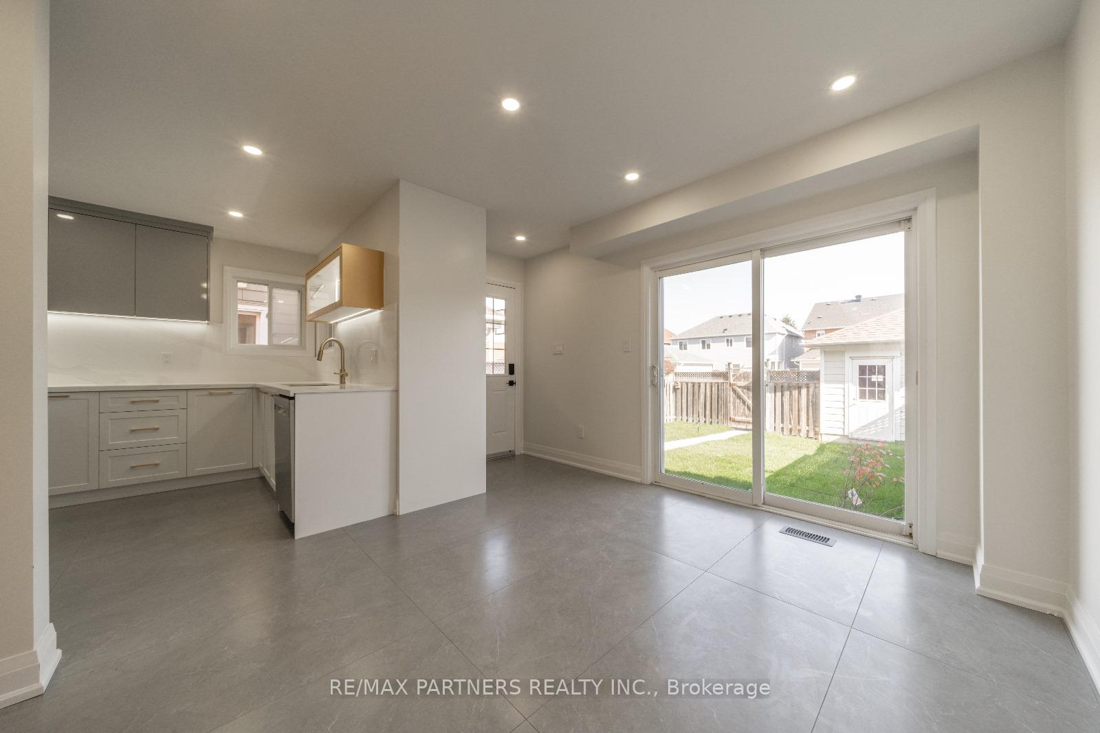 Photo 11 of 15 Capogna Street, Markham, Cornell — HOMEH