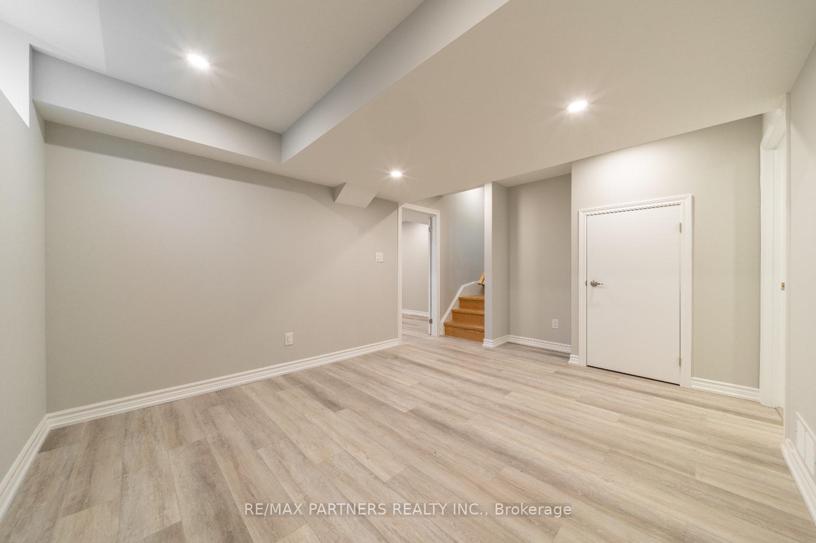 Photo 18 of 15 Capogna Street, Markham, Cornell — HOMEH