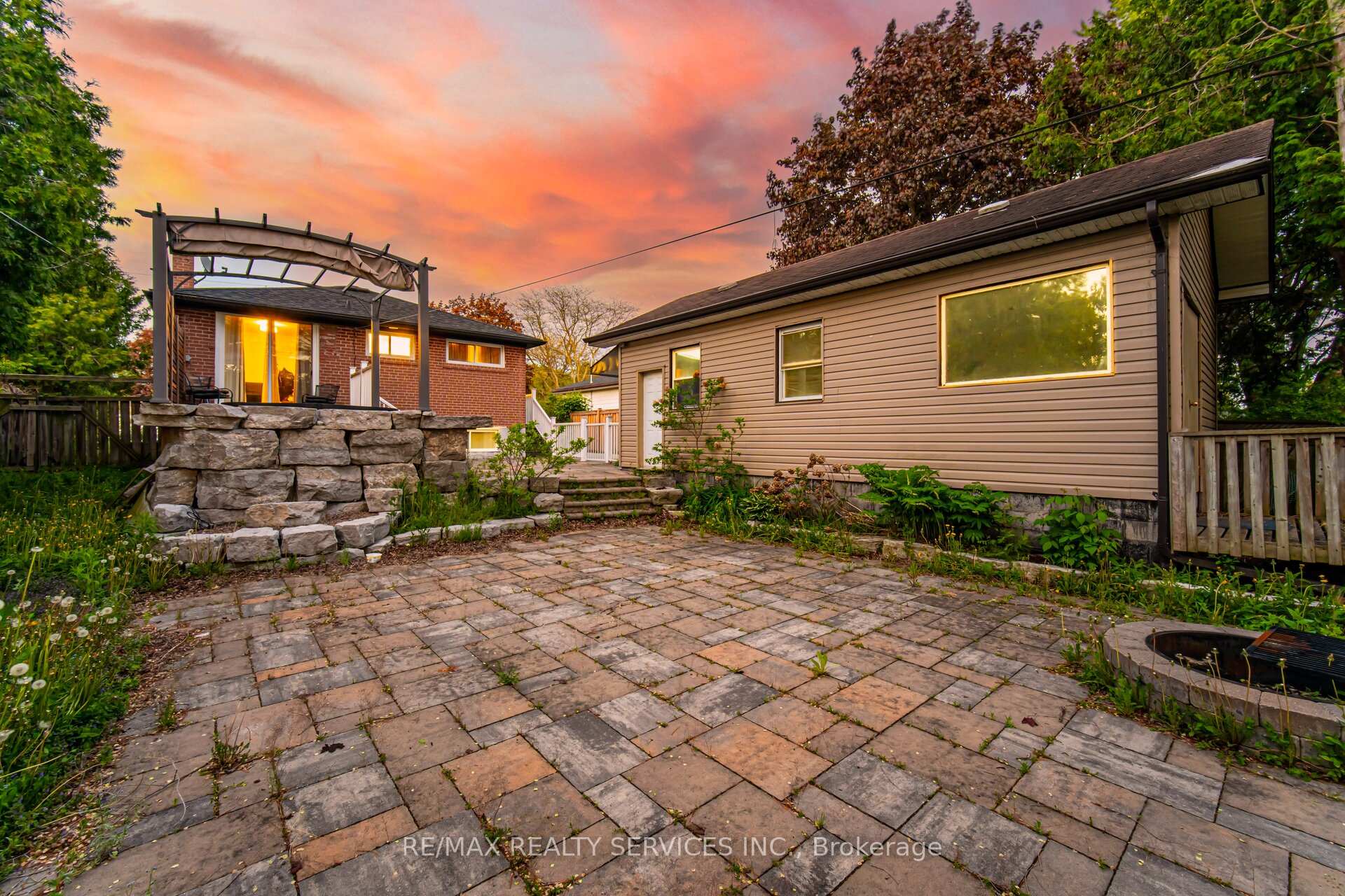 Photo 47 of 204 Craydon Road, Whitby, Downtown Whitby — HOMEH