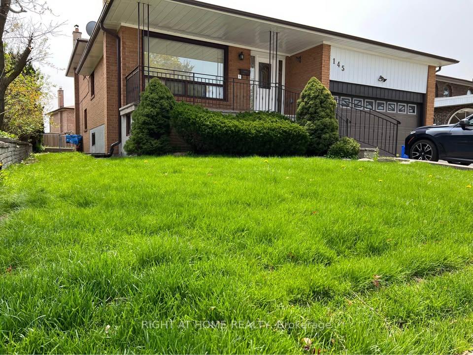 Photo 2 of Unit Lower, 145 Jules Avenue, Vaughan, East Woodbridge — HOMEH