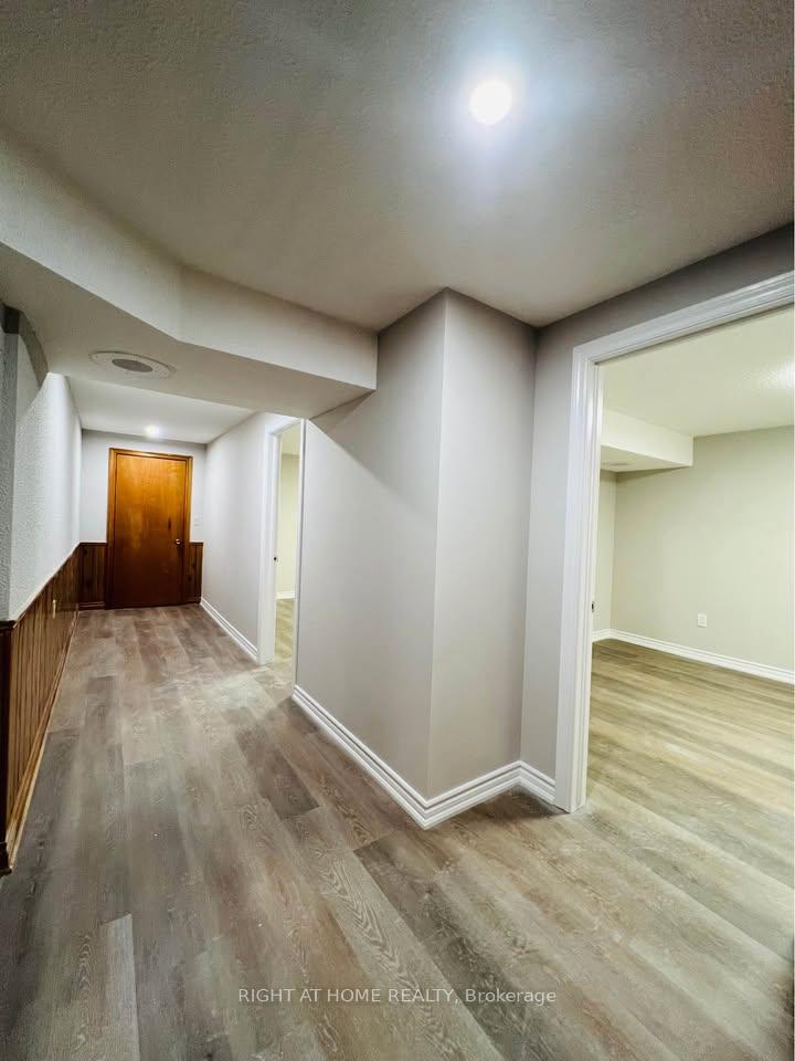 Photo 9 of Unit Lower, 145 Jules Avenue, Vaughan, East Woodbridge — HOMEH