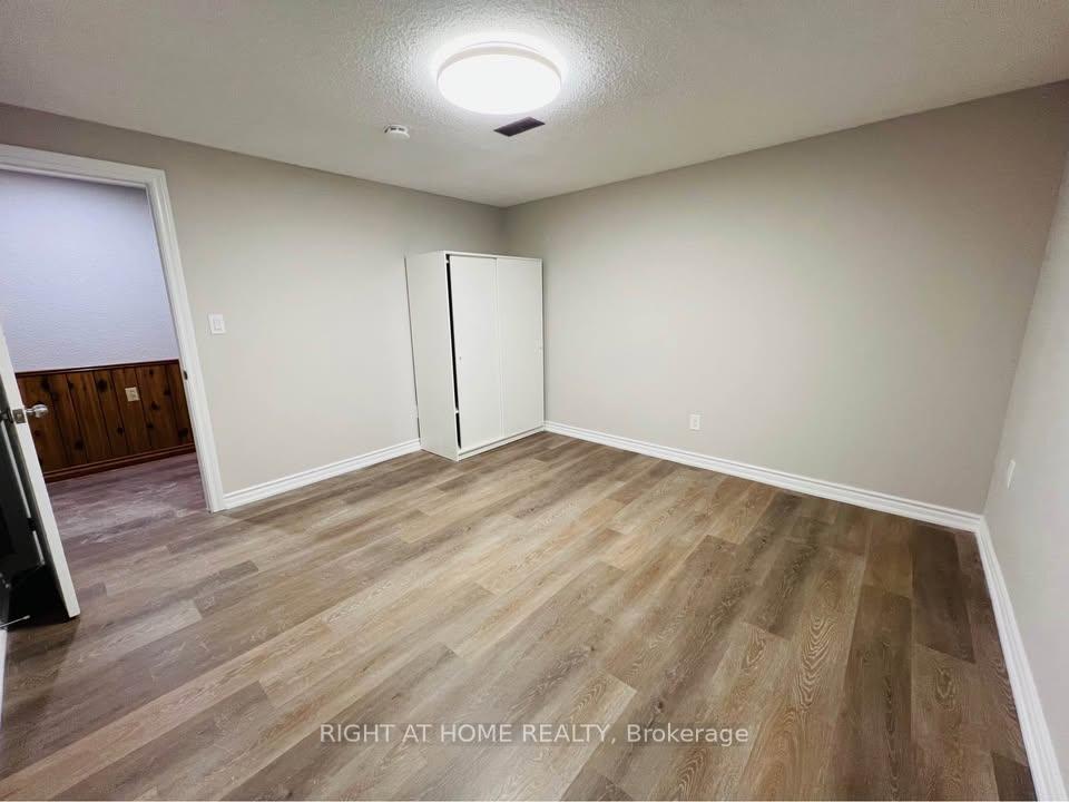 Photo 11 of Unit Lower, 145 Jules Avenue, Vaughan, East Woodbridge — HOMEH