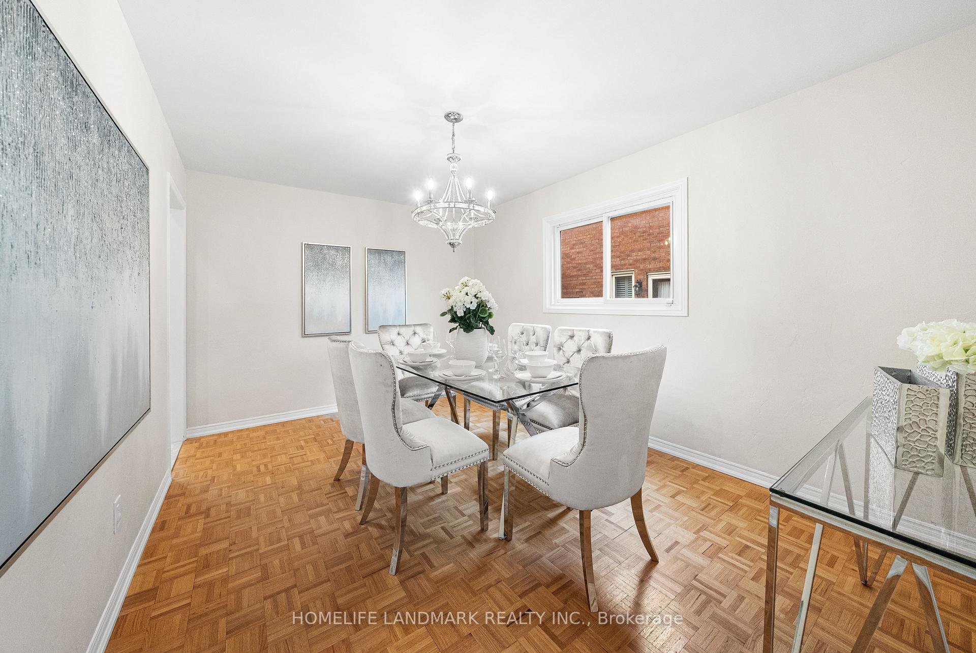 Photo 7 of 165 Valleyway Crescent, Vaughan, Maple — HOMEH