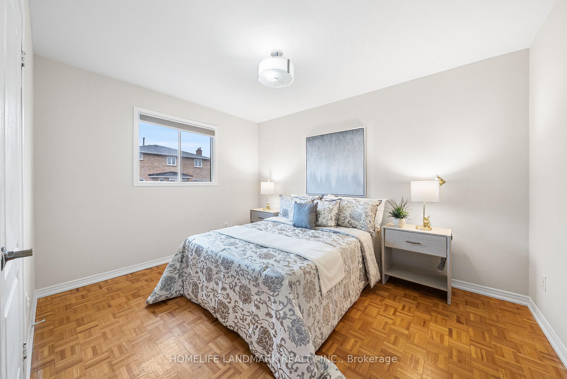 Photo 22 of 165 Valleyway Crescent, Vaughan, Maple — HOMEH