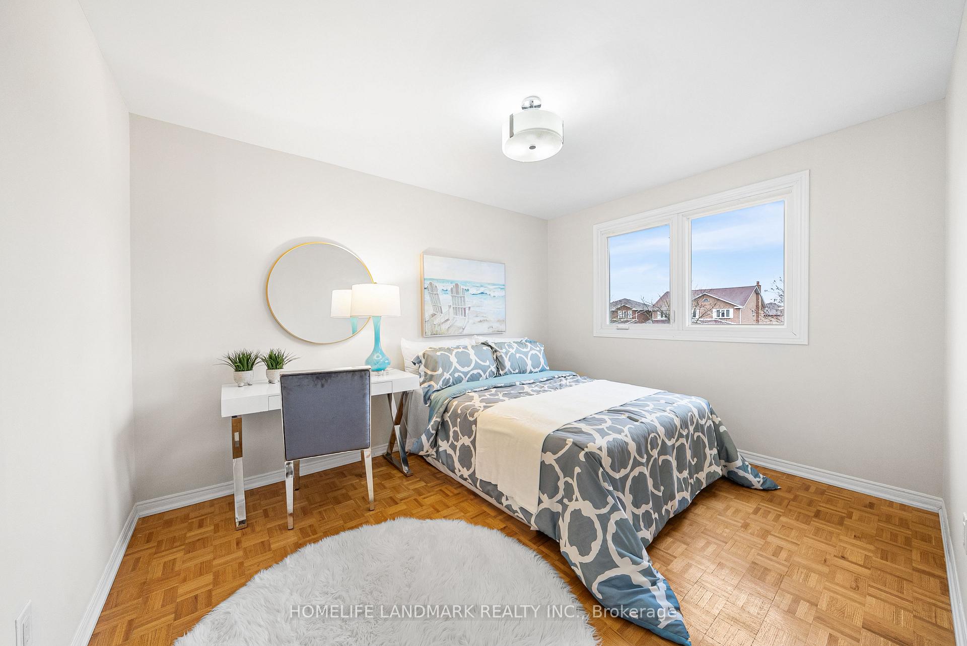 Photo 25 of 165 Valleyway Crescent, Vaughan, Maple — HOMEH