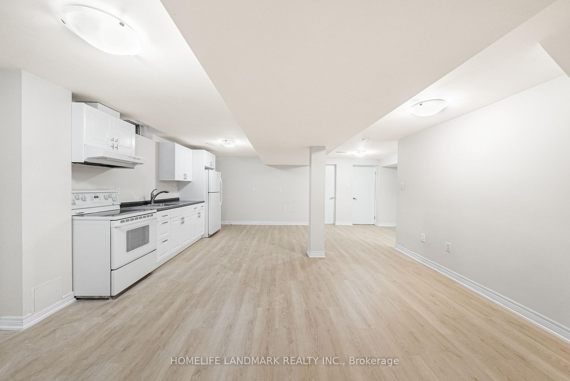Photo 35 of 165 Valleyway Crescent, Vaughan, Maple — HOMEH