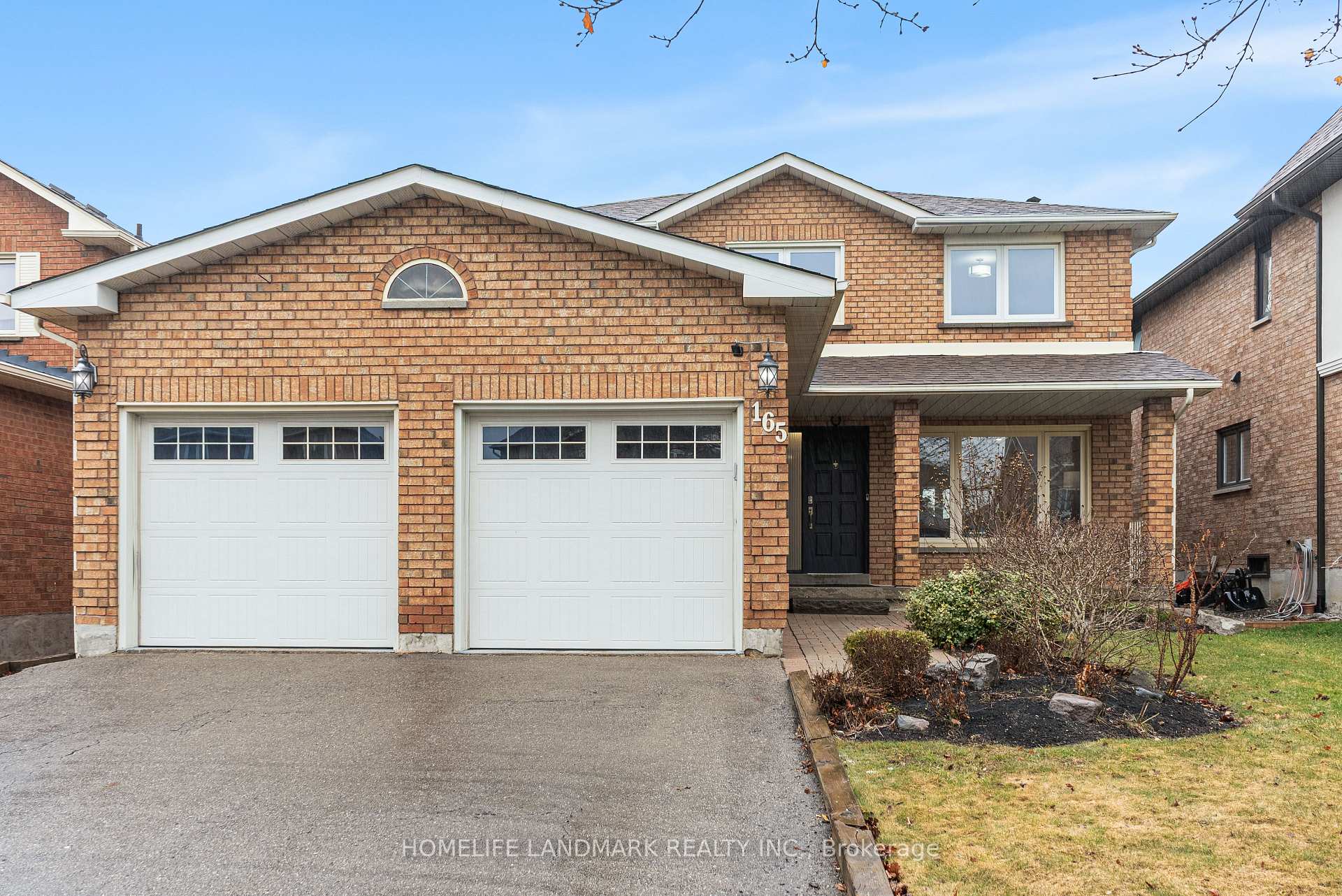 Photo 45 of 165 Valleyway Crescent, Vaughan, Maple — HOMEH
