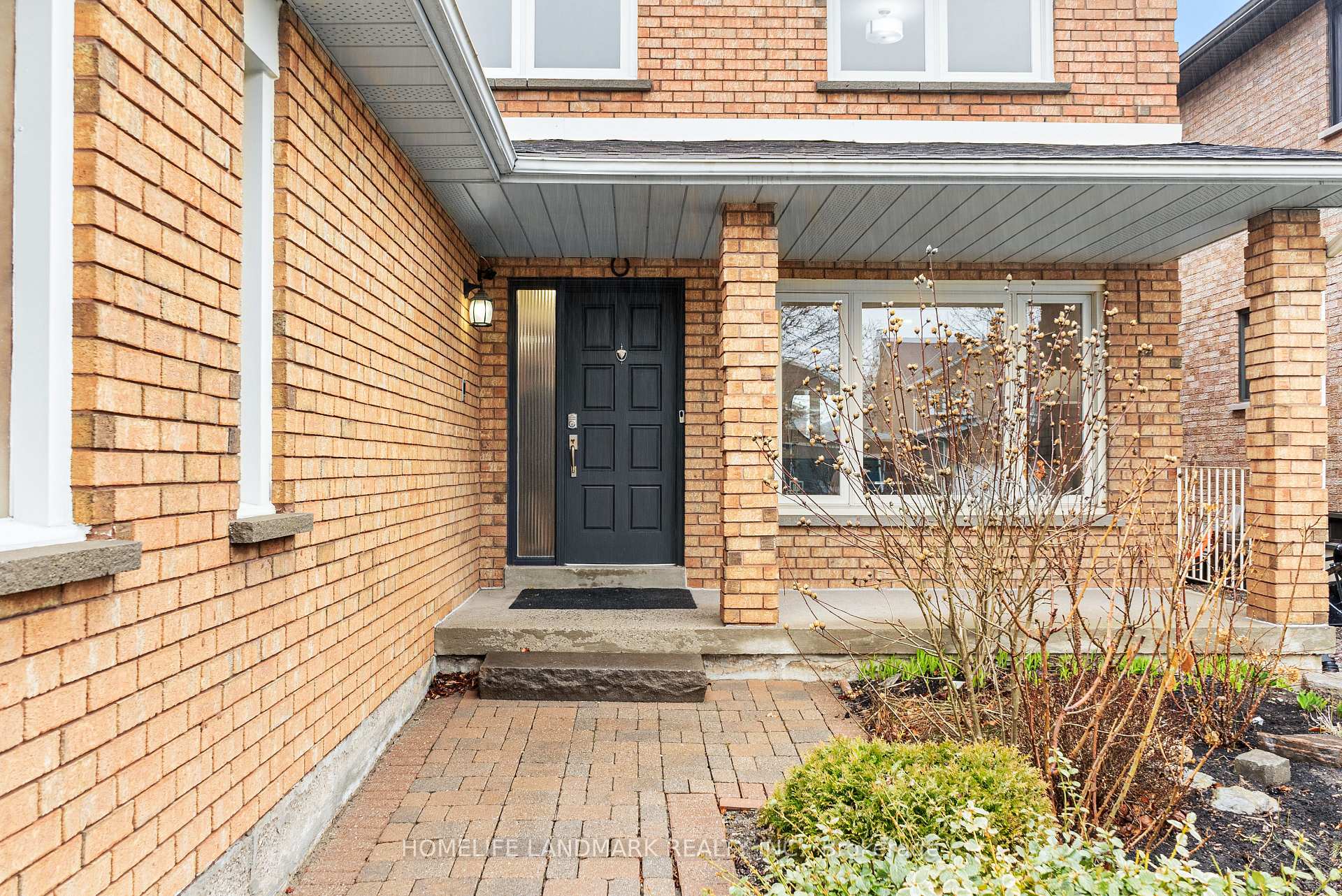 Photo 47 of 165 Valleyway Crescent, Vaughan, Maple — HOMEH