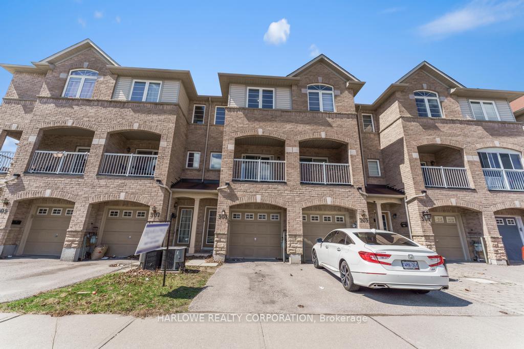 Photo 1 of 305 Monarch Avenue, Ajax, South West — HOMEH