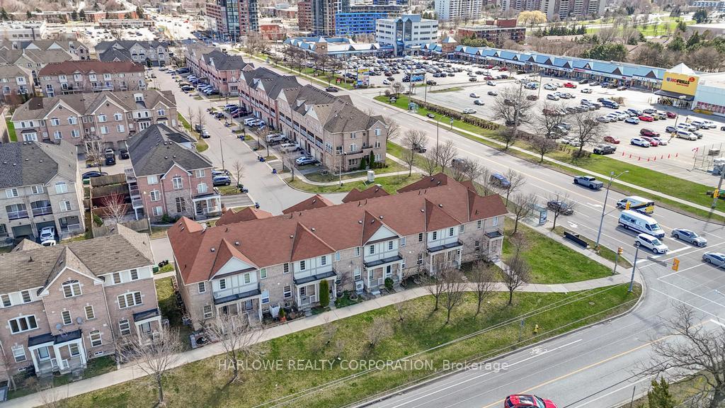 Photo 6 of 305 Monarch Avenue, Ajax, South West — HOMEH