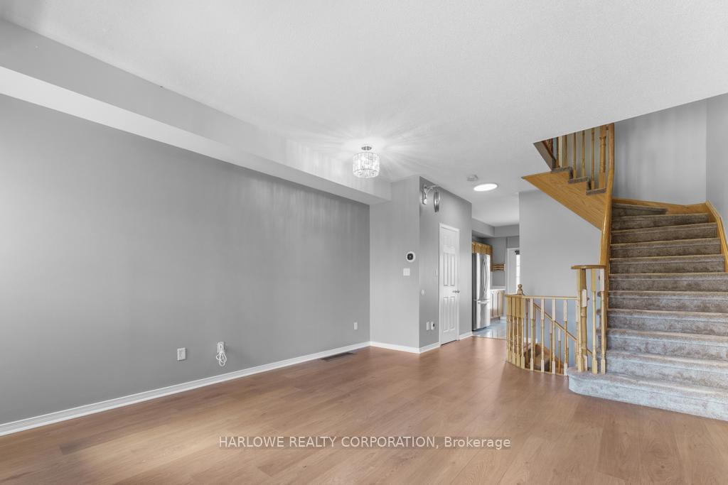 Photo 12 of 305 Monarch Avenue, Ajax, South West — HOMEH