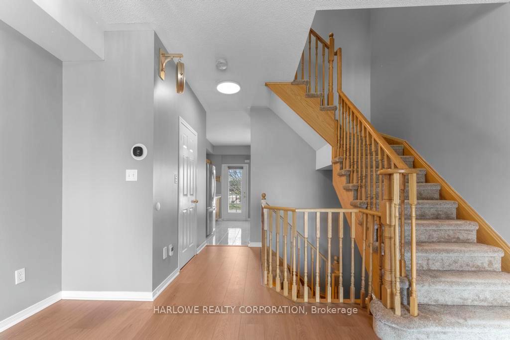 Photo 23 of 305 Monarch Avenue, Ajax, South West — HOMEH