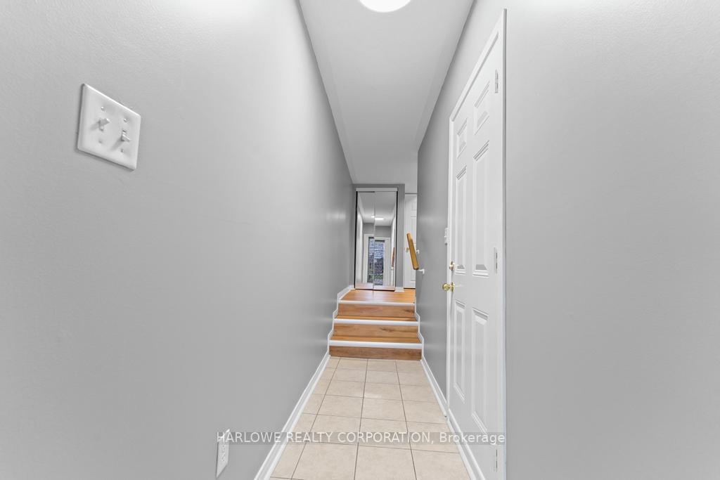 Photo 20 of 305 Monarch Avenue, Ajax, South West — HOMEH