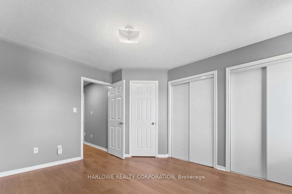 Photo 25 of 305 Monarch Avenue, Ajax, South West — HOMEH