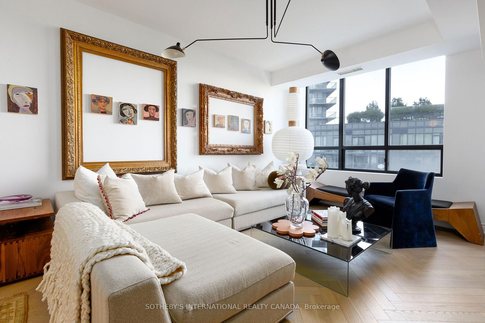 Photo 7 of Unit 801, 20 Collier St, Toronto, Rosedale-Moore Park — HOMEH