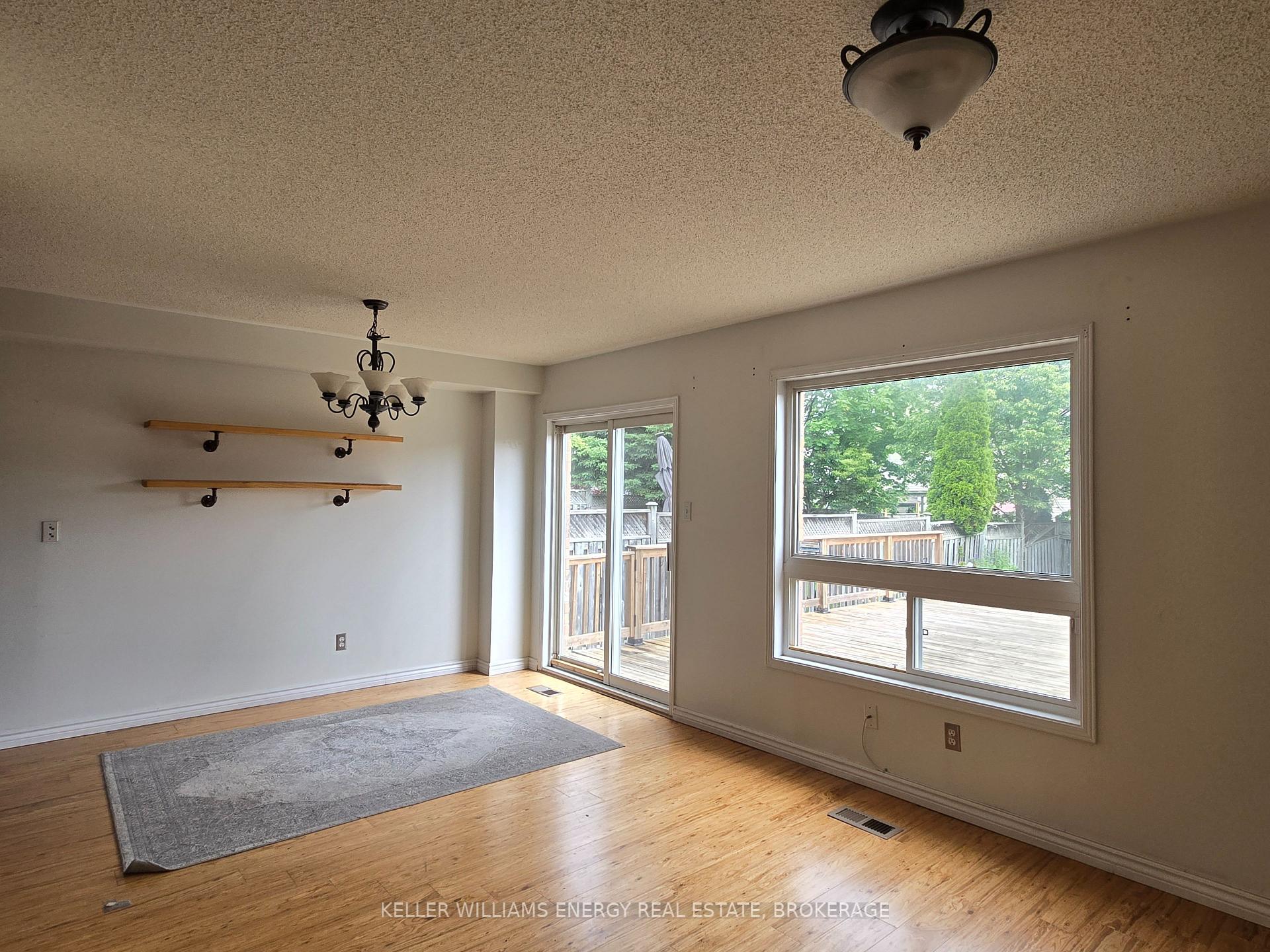 Photo 4 of 61 Palomino Place, Whitby, Pringle Creek — HOMEH