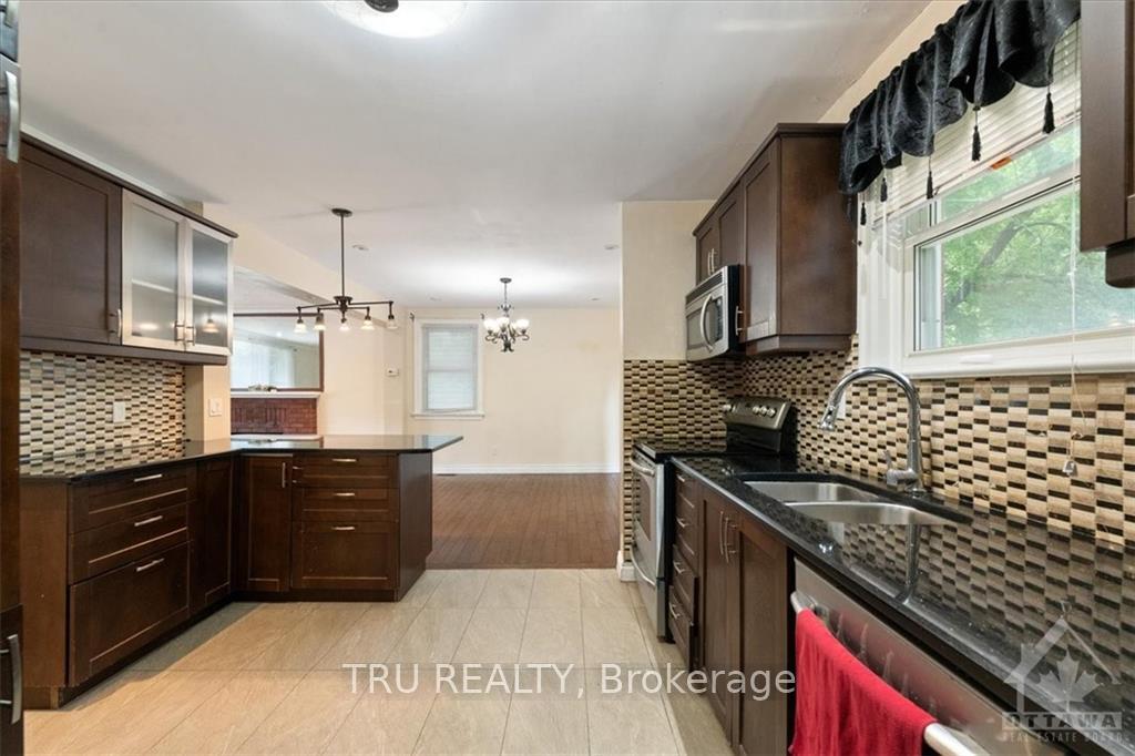 Photo 8 of 1657 Alta Vista Drive, Ottawa, Riverview Park — HOMEH