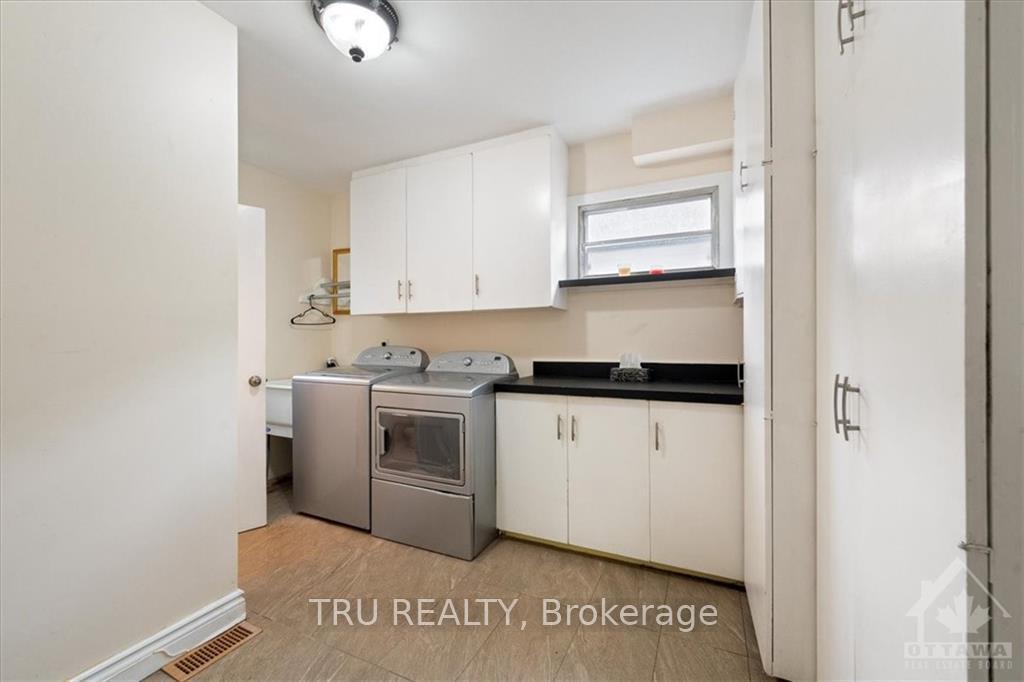 Photo 9 of 1657 Alta Vista Drive, Ottawa, Riverview Park — HOMEH