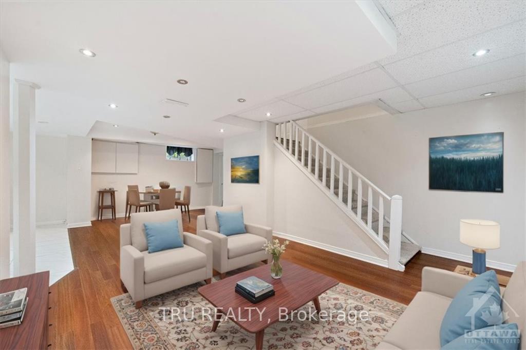 Photo 17 of 1657 Alta Vista Drive, Ottawa, Riverview Park — HOMEH