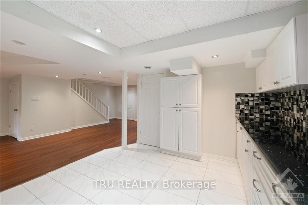 Photo 22 of 1657 Alta Vista Drive, Ottawa, Riverview Park — HOMEH
