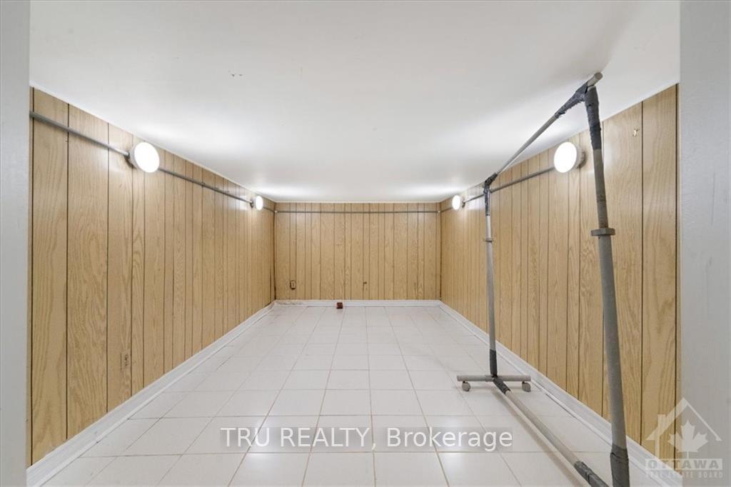Photo 24 of 1657 Alta Vista Drive, Ottawa, Riverview Park — HOMEH