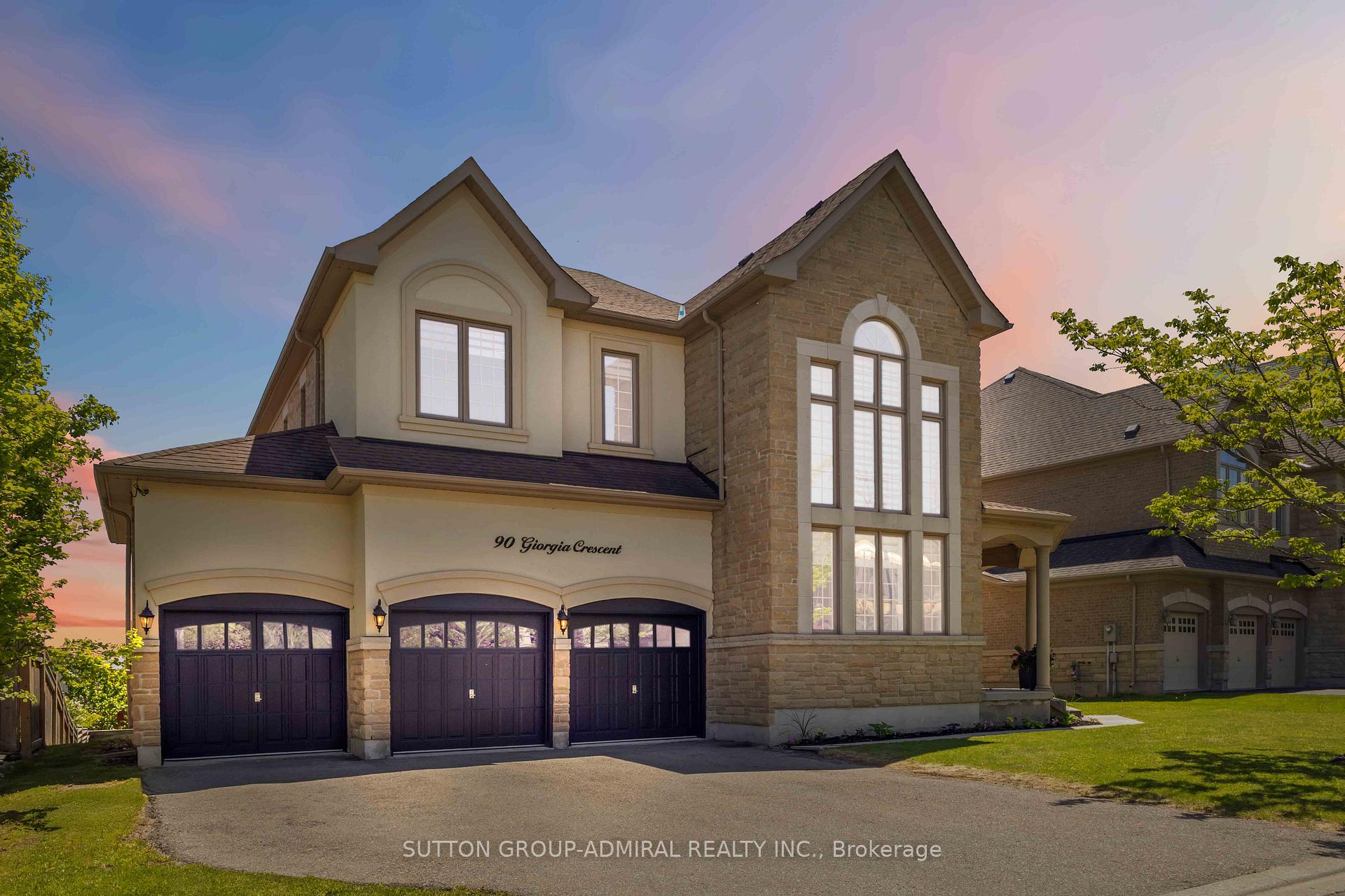 Photo 2 of 90 Giorgia Crescent, Vaughan, Rural Vaughan — HOMEH