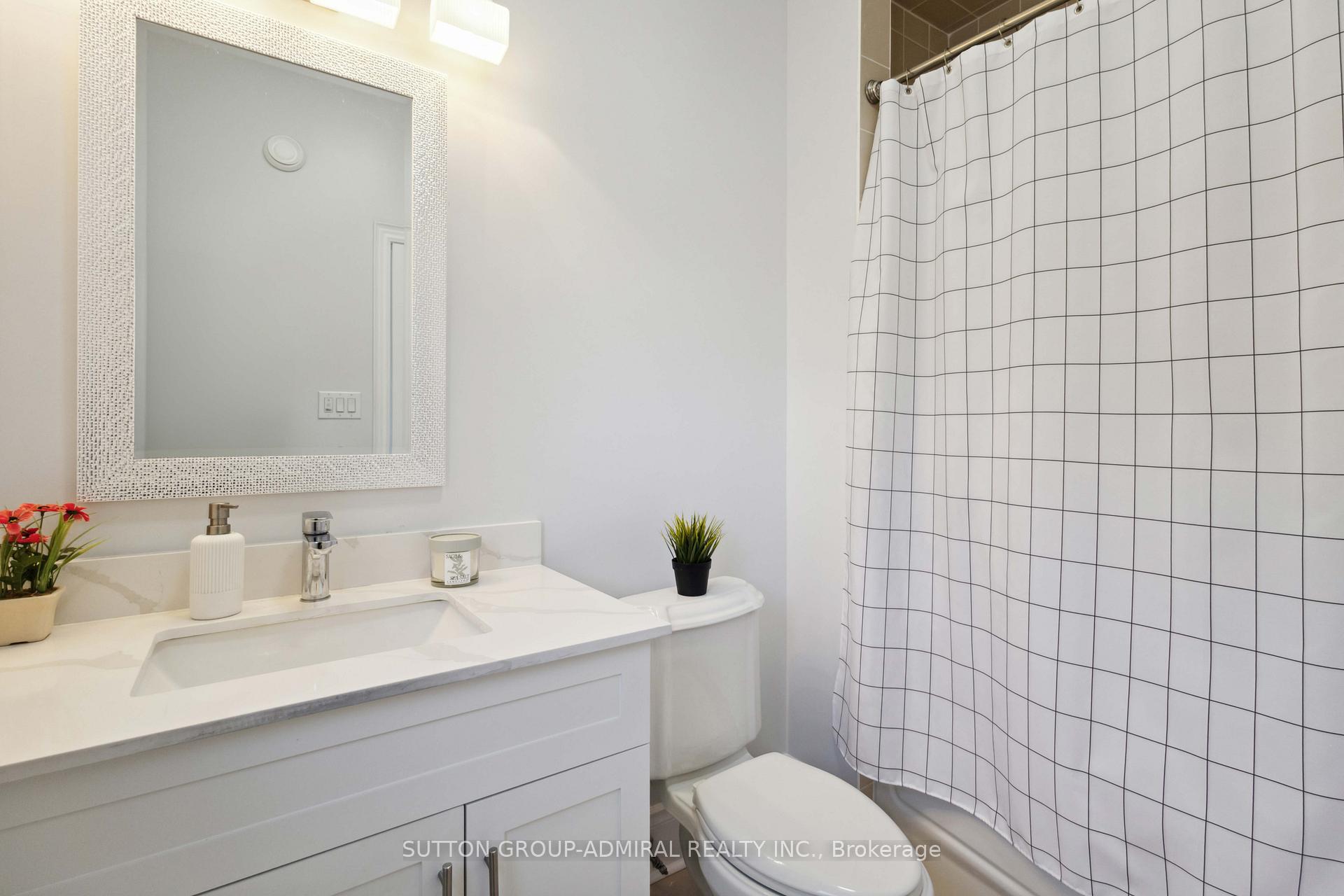 Photo 31 of 90 Giorgia Crescent, Vaughan, Rural Vaughan — HOMEH