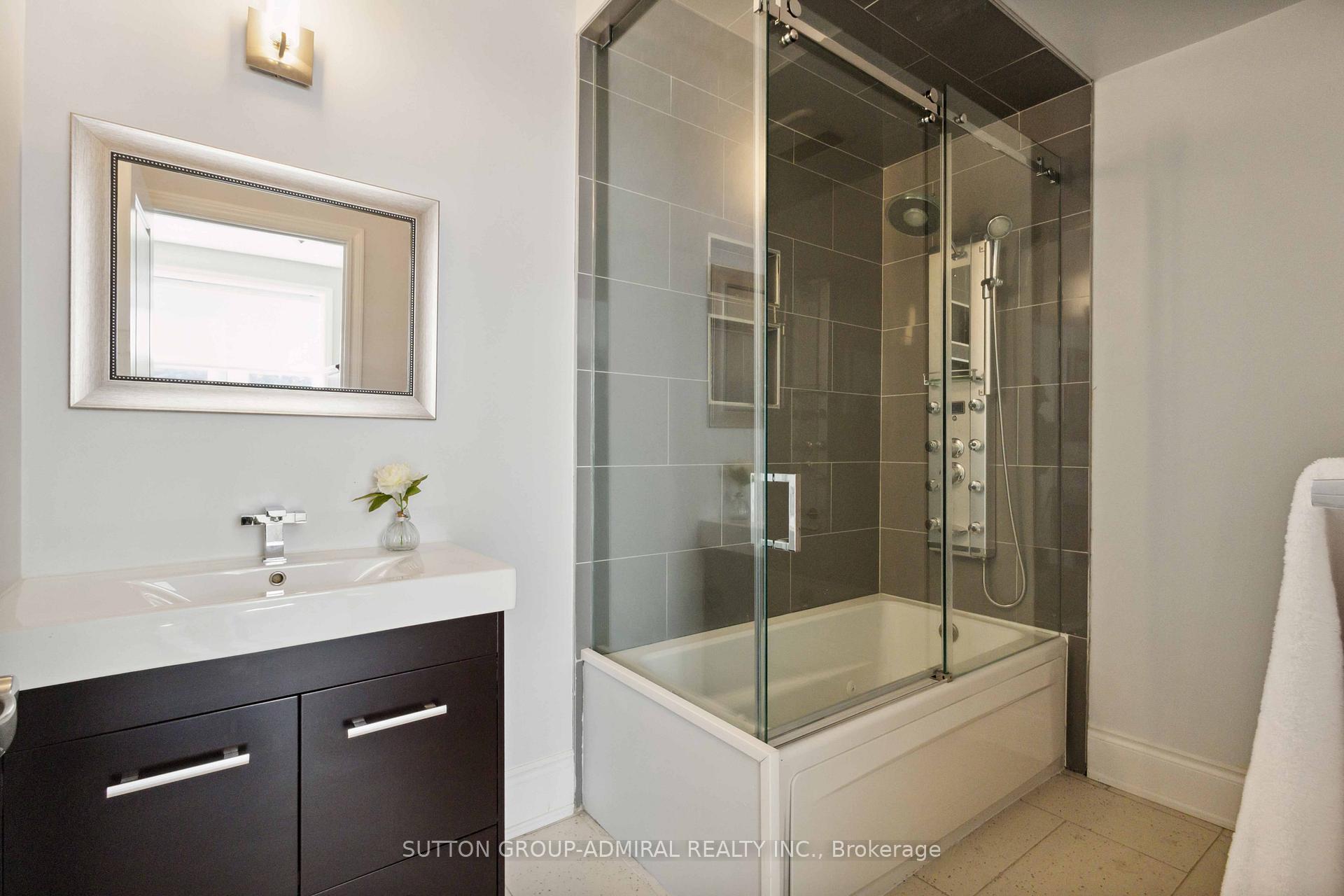 Photo 38 of 90 Giorgia Crescent, Vaughan, Rural Vaughan — HOMEH