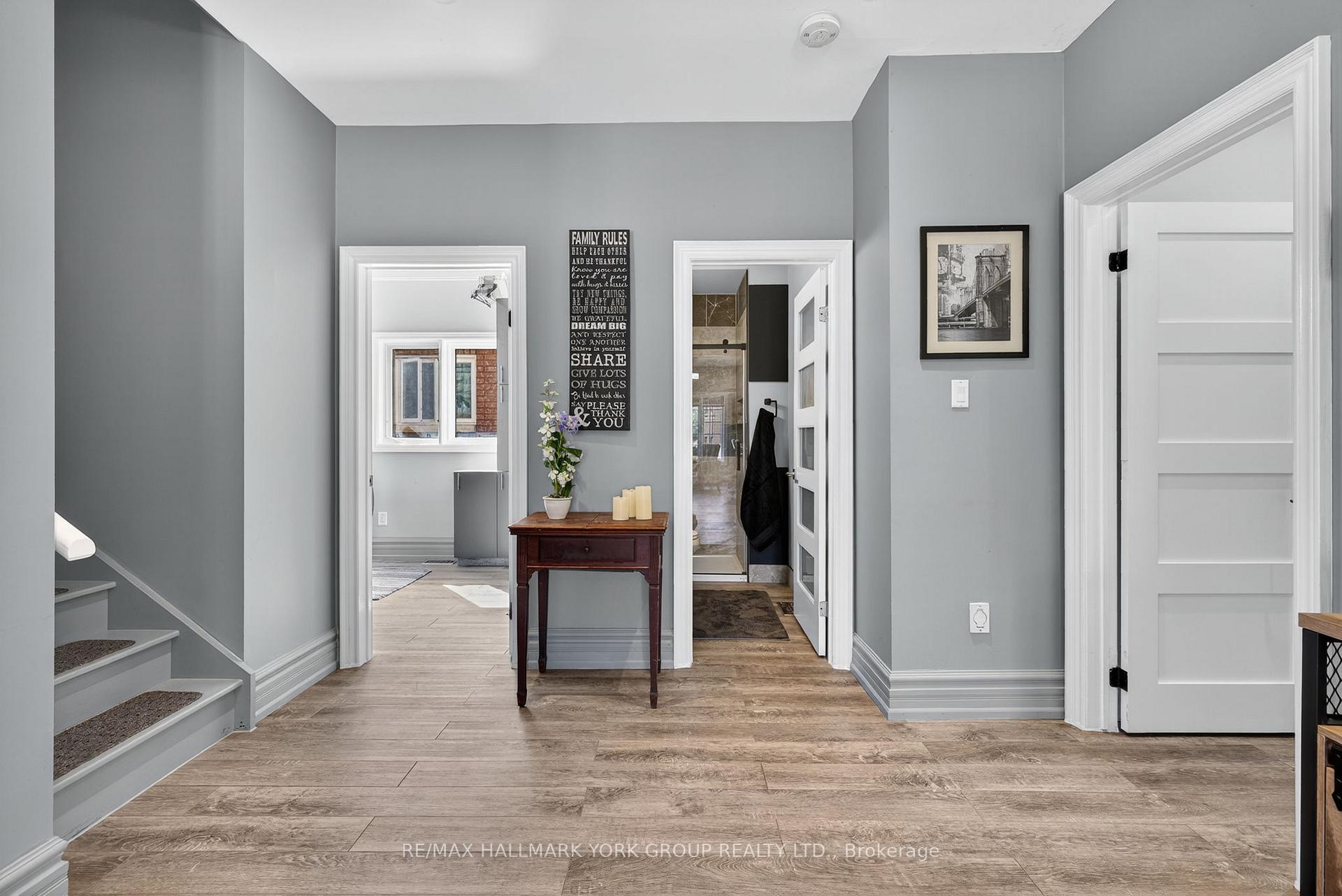 Photo 21 of 2 Hadley Court, Aurora, Bayview Wellington — HOMEH