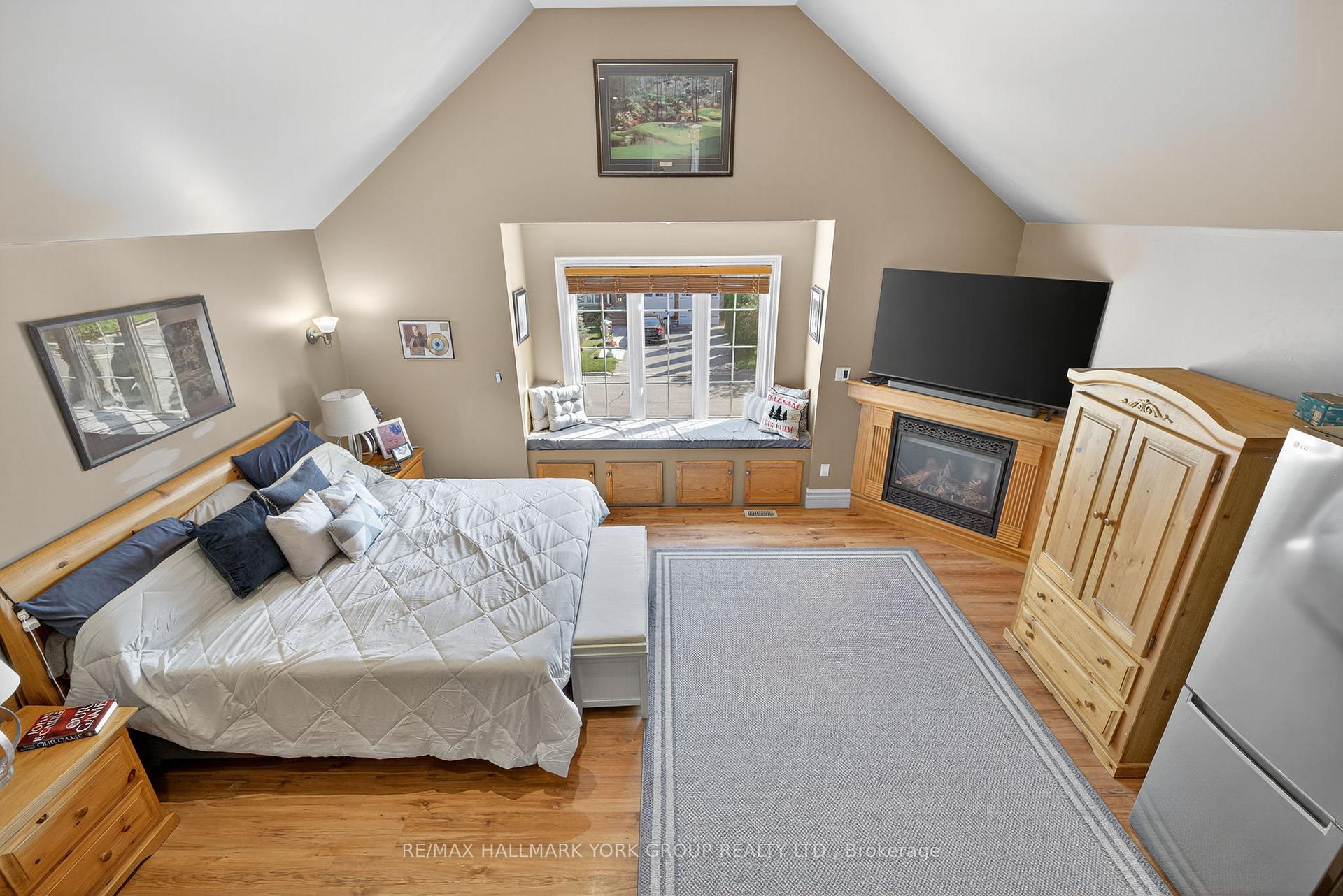 Photo 32 of 2 Hadley Court, Aurora, Bayview Wellington — HOMEH