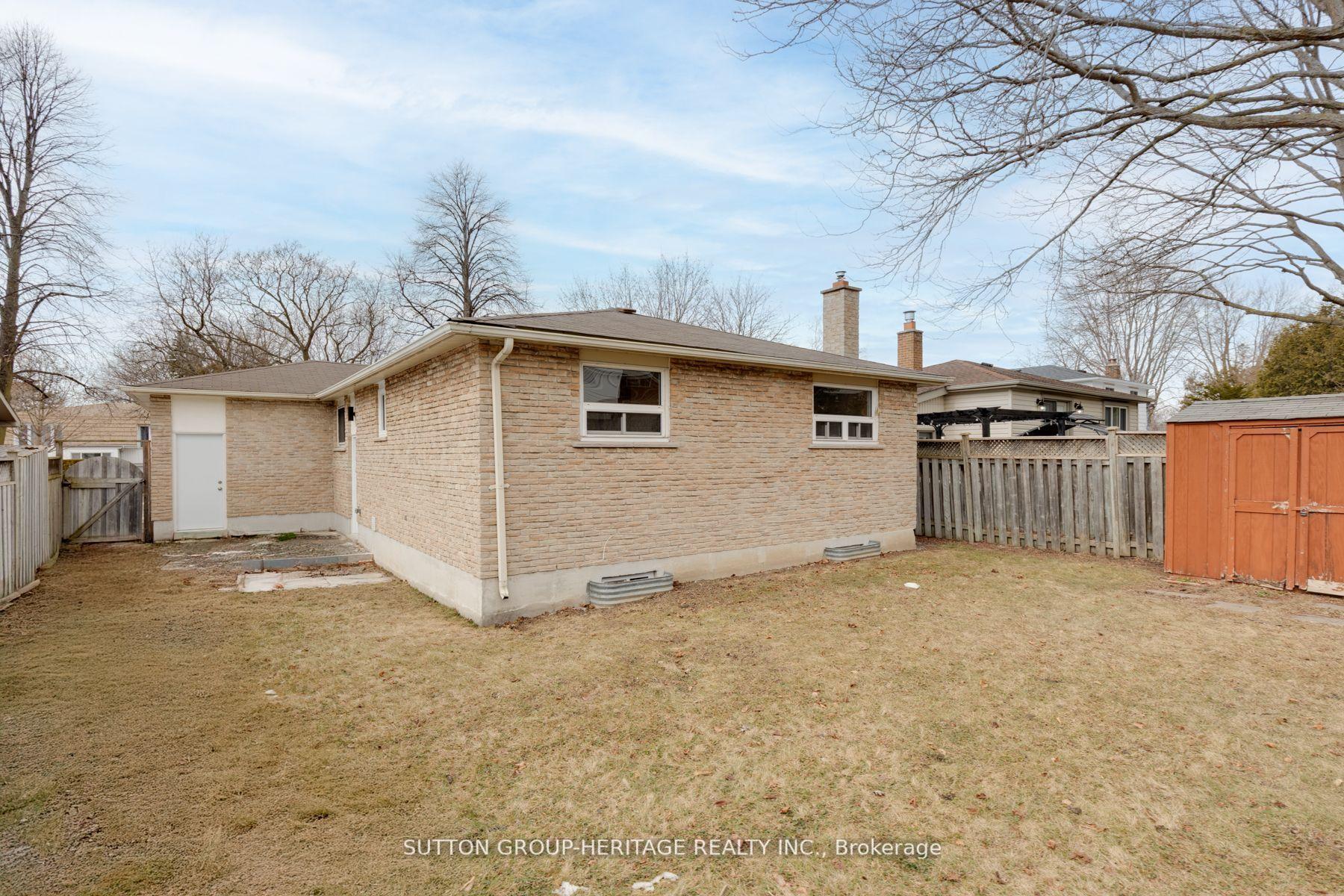 Photo 39 of 49 Calais Street, Whitby, Lynde Creek — HOMEH